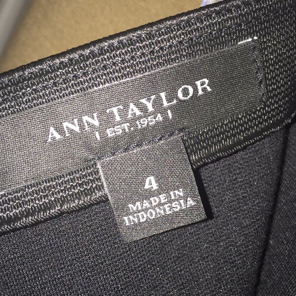 Ann Taylor skirt - Picture 4 of 8